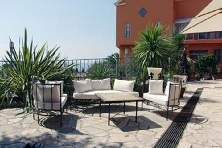 Terrace/Patio 23 of 31