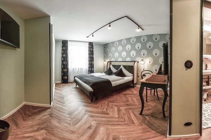 Room 22 of 134