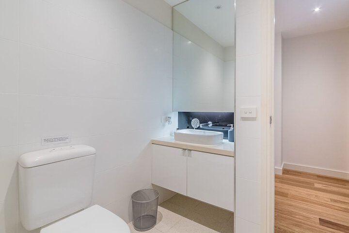 Room 15 of 21