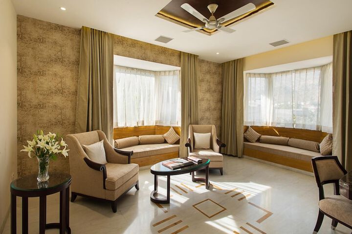 Room 20 of 43