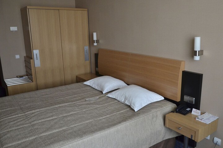 Room 17 of 69