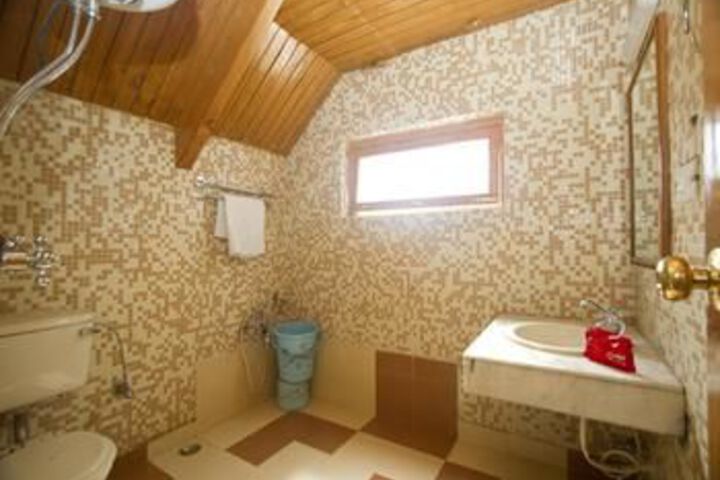 Room 5 of 36
