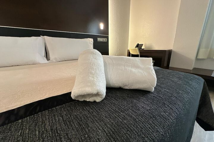 Room 16 of 53