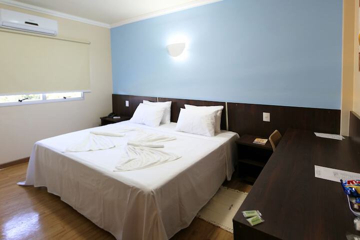 Room 10 of 49
