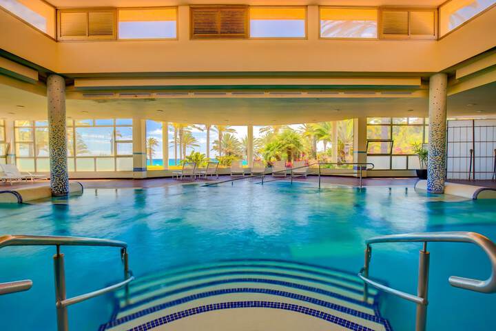 Hotel with Pool