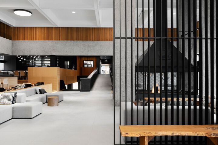 Hotel Interior 7 of 142