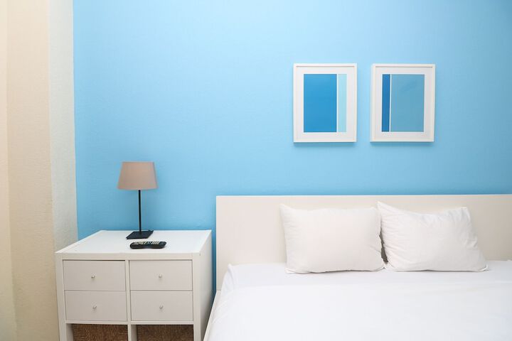 Room 11 of 29