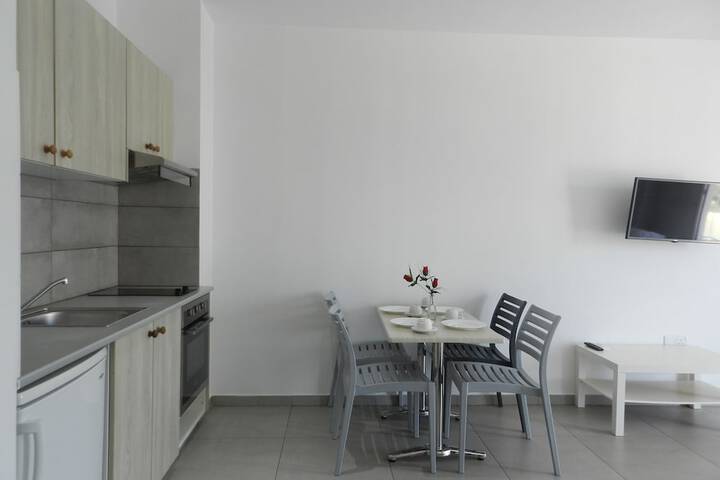 Dining Photos