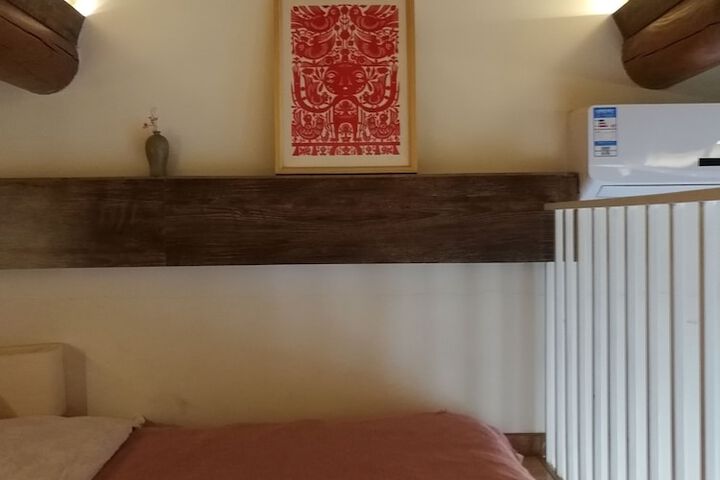 Room 20 of 74