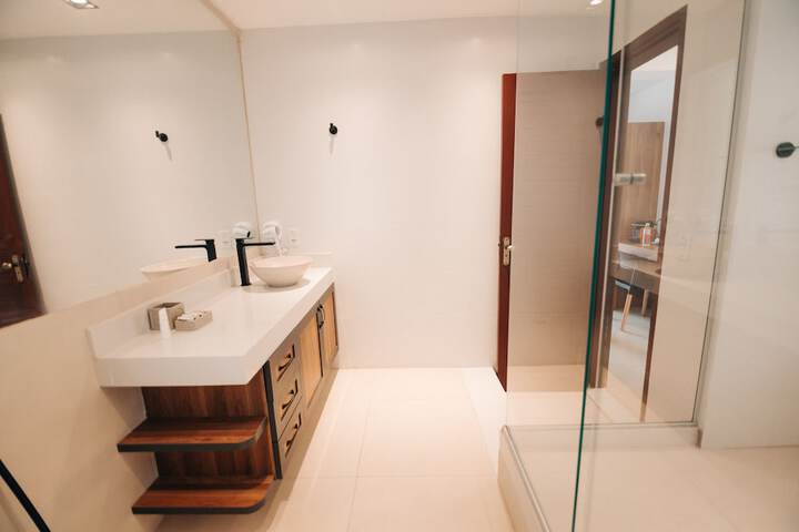 Room 72 of 125