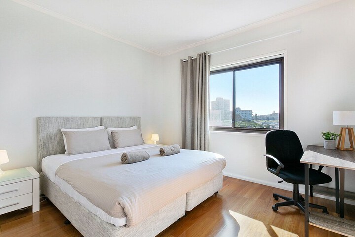 Room 3 of 11
