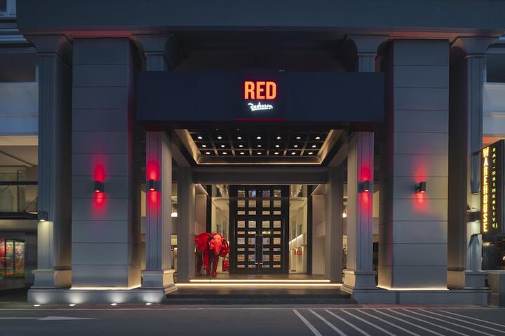 Hotel 134 of 141