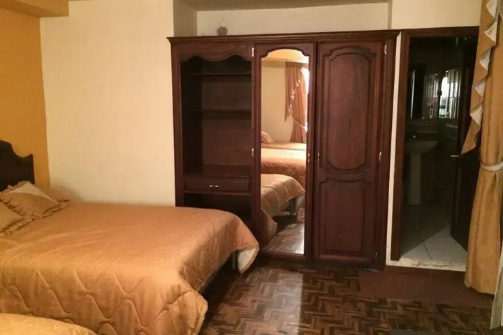 Room 7 of 20