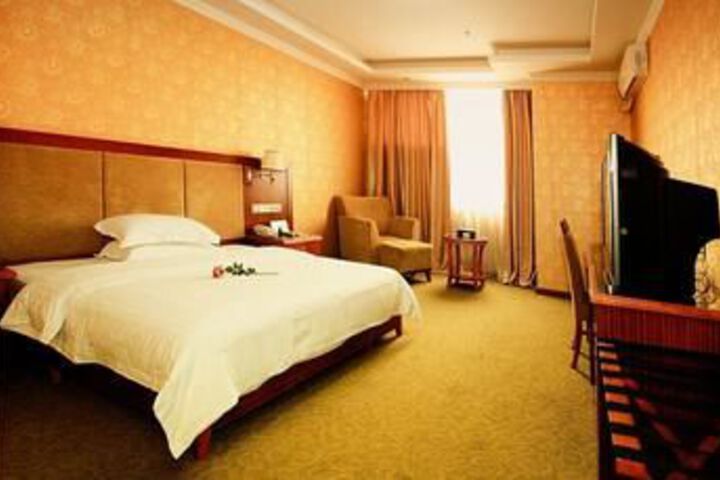 Room 26 of 60