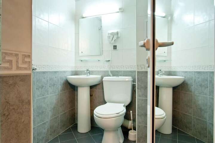 Bath Interior