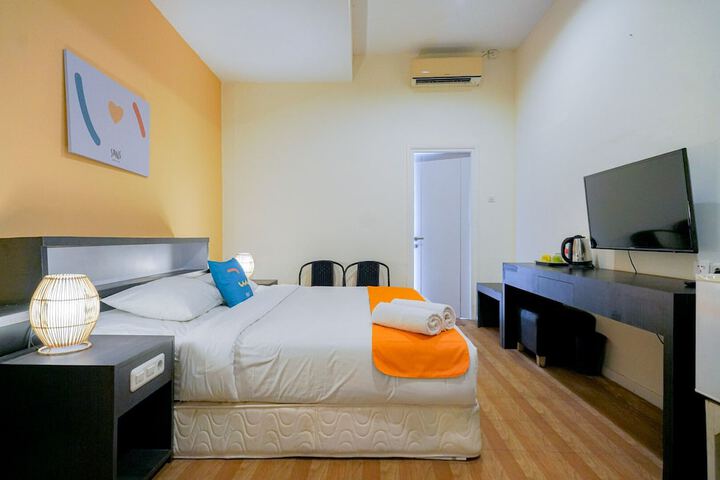 Room 18 of 84