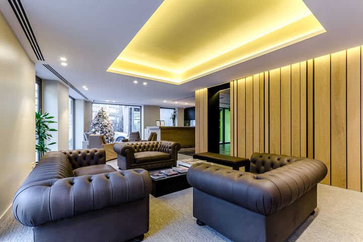 Guest Lobby