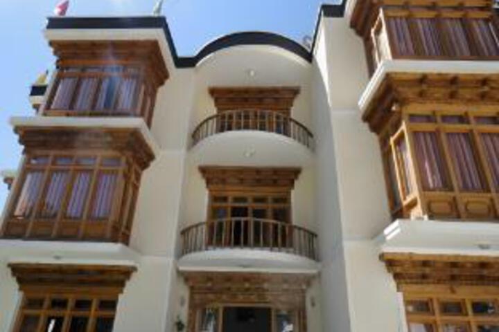 Hotel 11 of 21