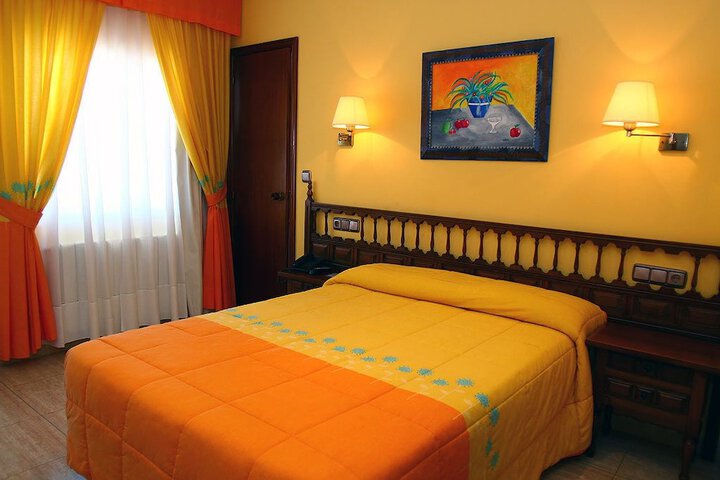 Room 10 of 55