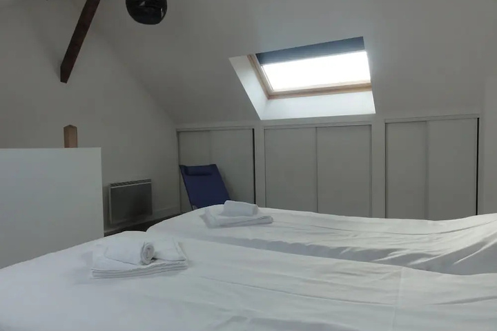Room 3 of 13