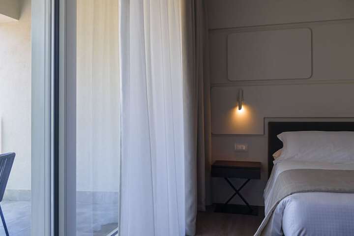 Room 38 of 89
