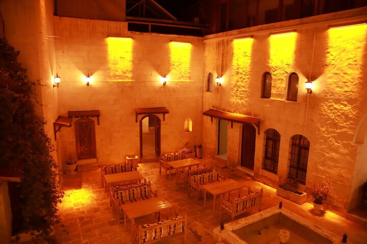 Hotel Exterior 68 of 73