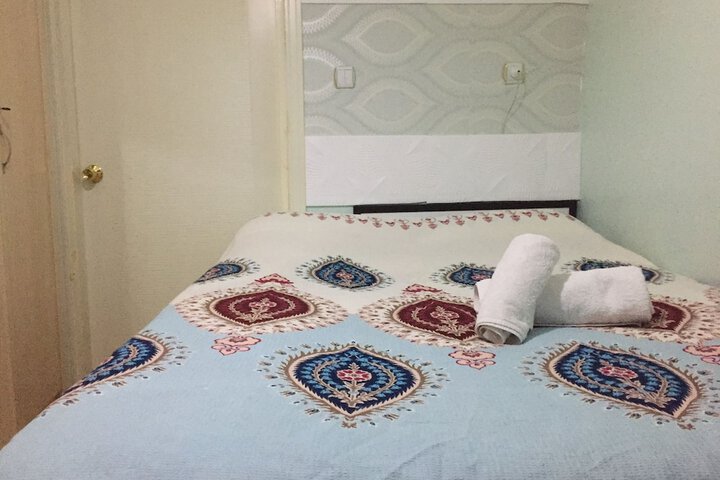 Room 2 of 11