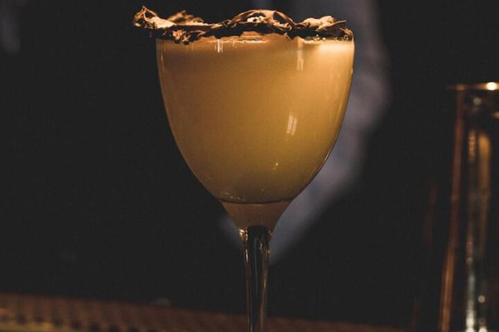 Lounge 70 of 86