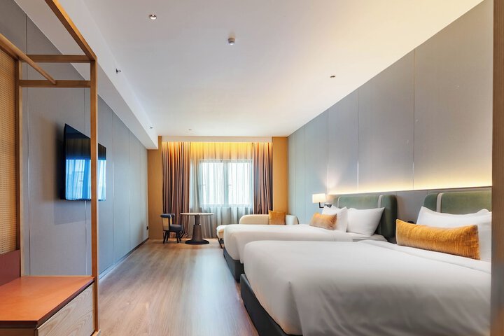 Hotel Interior 102 of 105