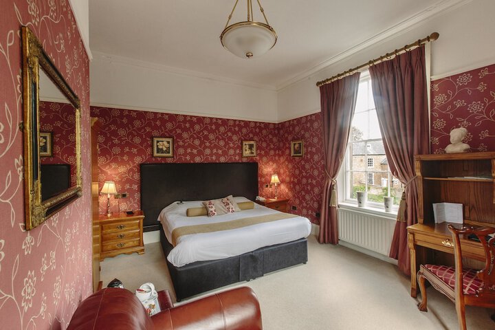 Room 10 of 61