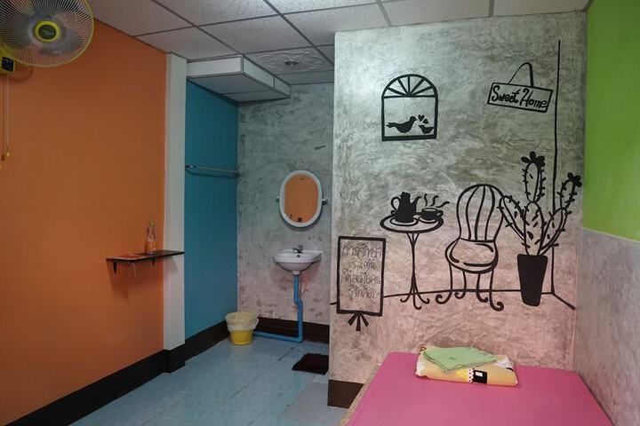 Room 26 of 36