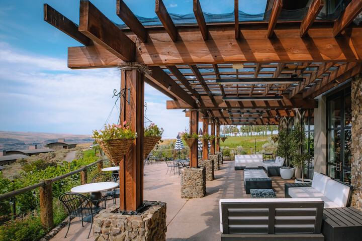 Terrace/Patio 41 of 43