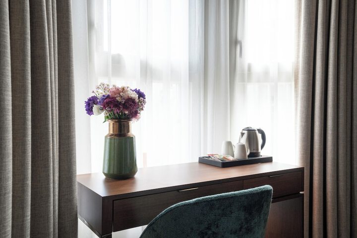 Room 20 of 64