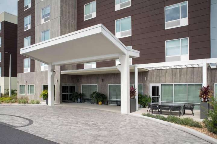 Hotel 2 of 58