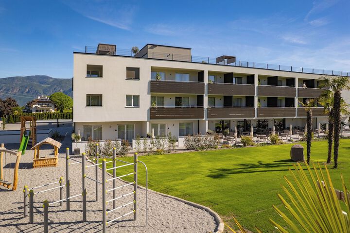 Hotel 195 of 208