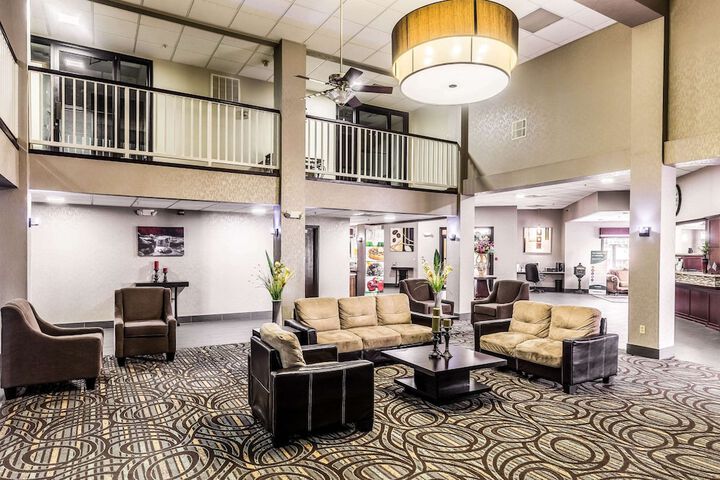 Guest Lobby