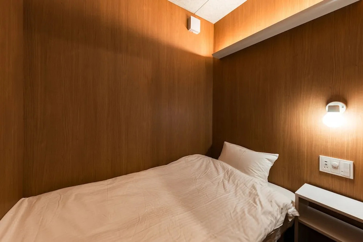 FRONTIER INN Kashiwa Tanaka - Caters to Men