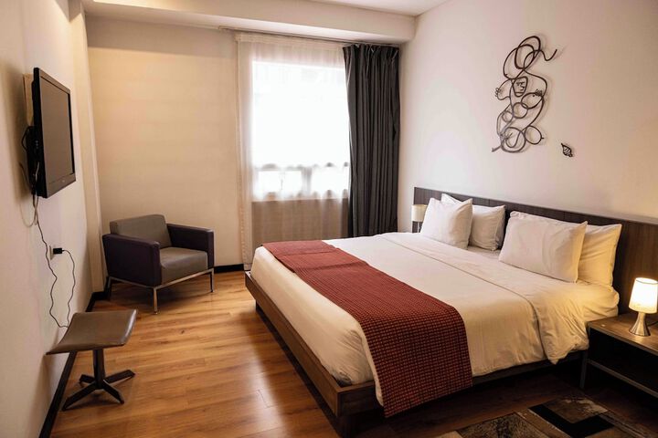 Room 15 of 29