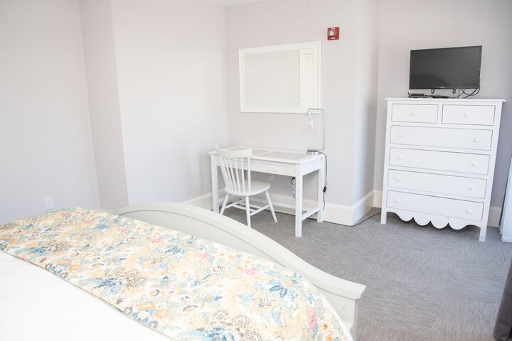 Room 45 of 113