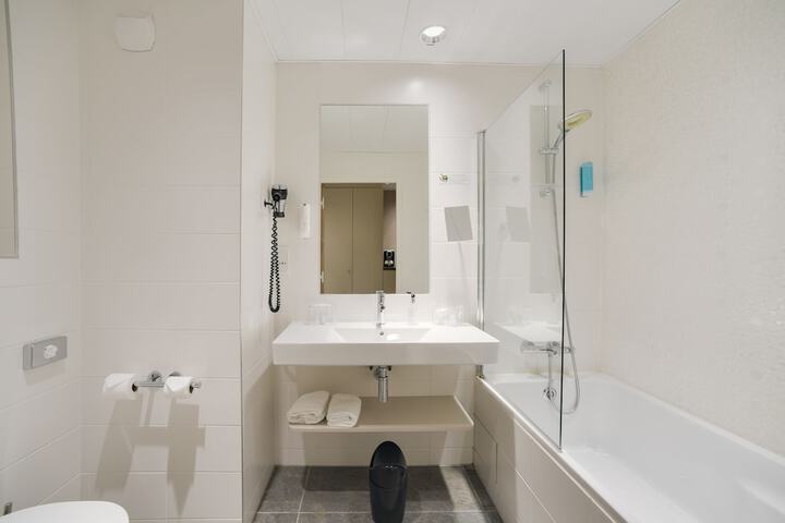 Clean Restrooms