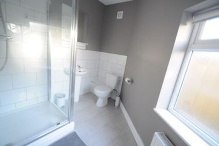 Room 4 of 60