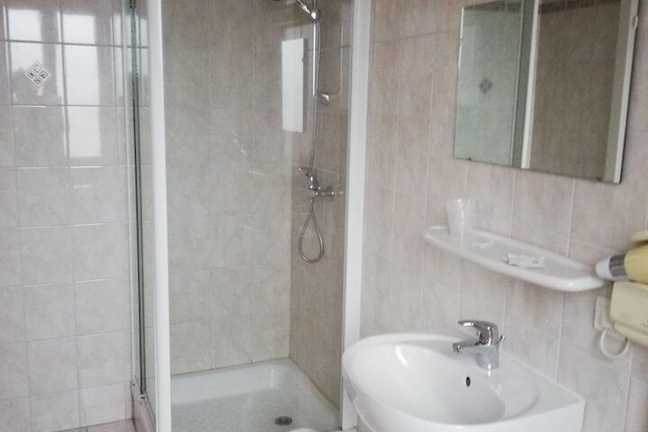 Clean Restrooms