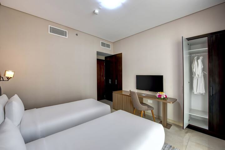 Room 29 of 77