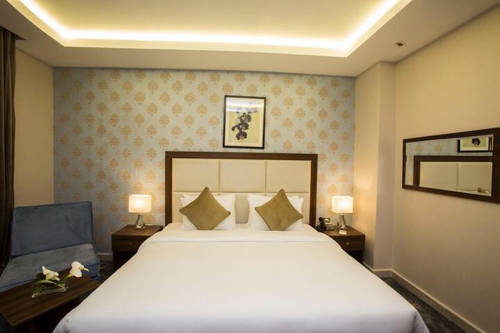 Room 19 of 61