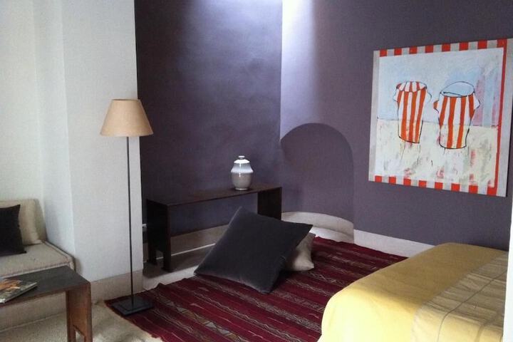 Room 10 of 47