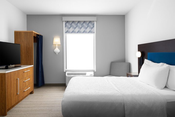 Room 9 of 41