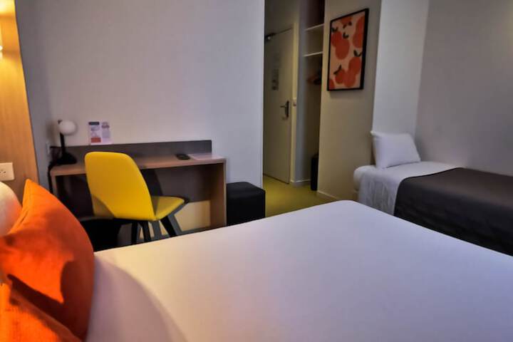 Room 35 of 50