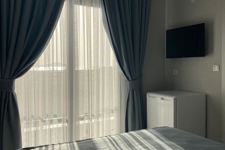 Room 27 of 126