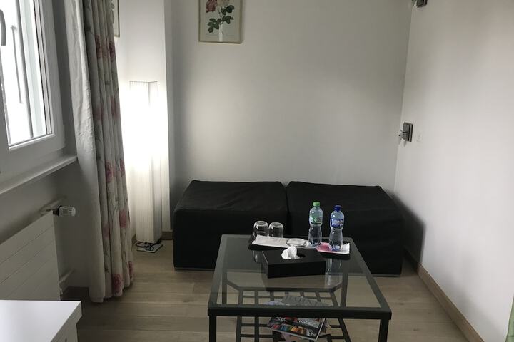 Room 27 of 54