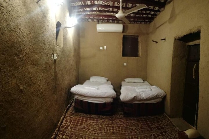 Room 3 of 31